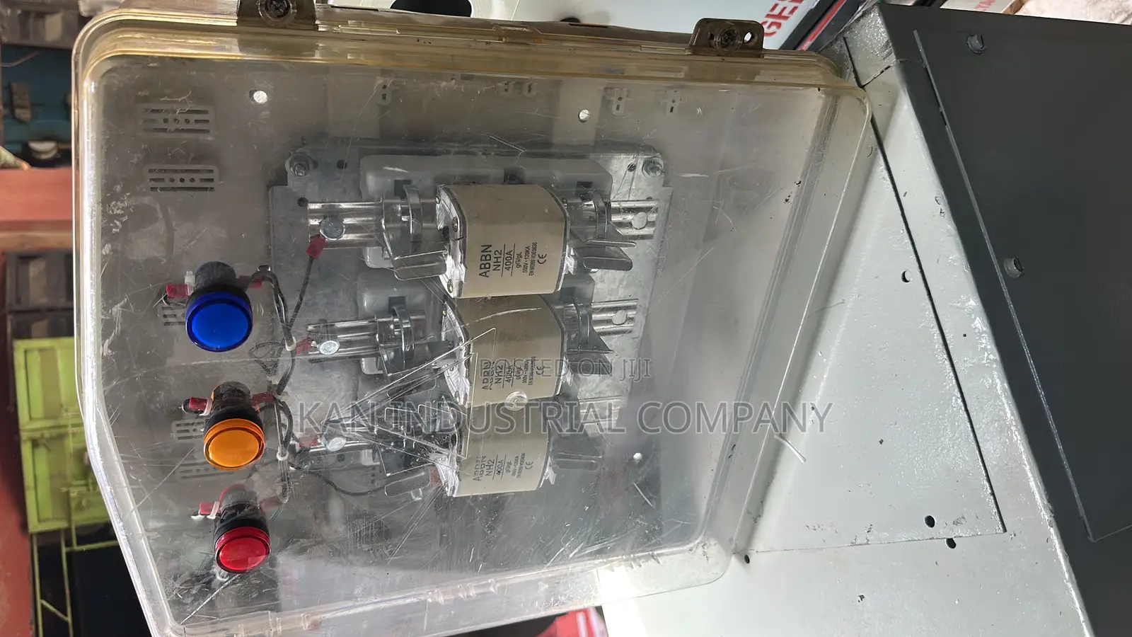 Cubicle 400amps