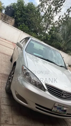 Toyota Camry 2006 Silver