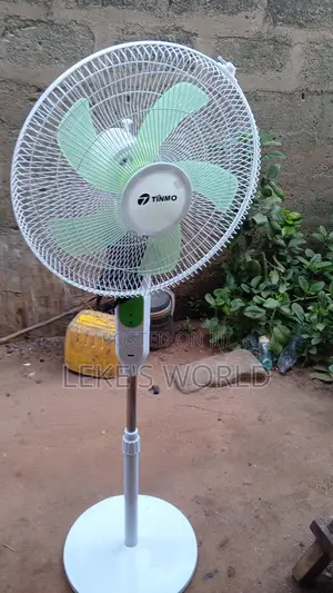 Timmo 16” Rechargeable Solar Fan