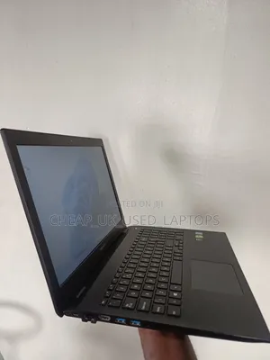 Laptop Medion Akoya P6685 8GB Intel Core I5 SSD 256GB