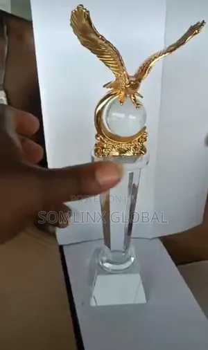 Crystal Trophy Plaque Gold Bird