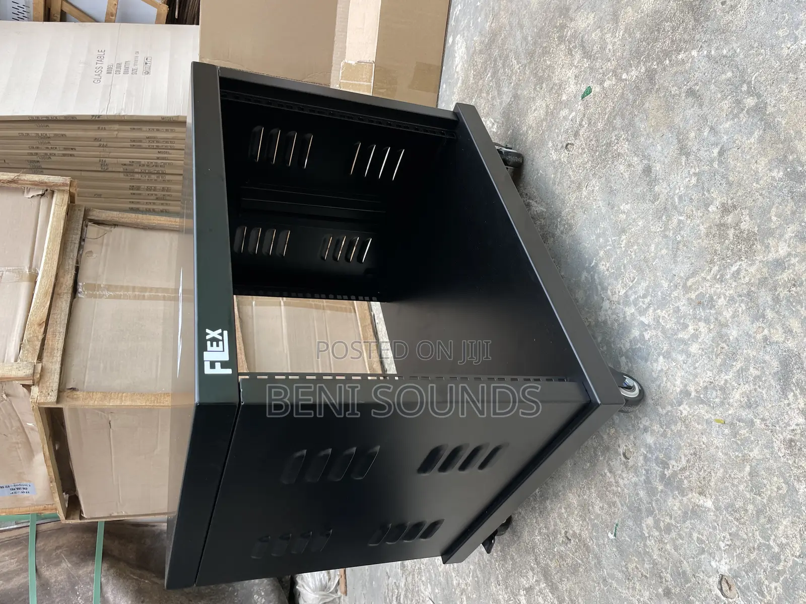 8unit Flex Power Amplifier Rack Unit