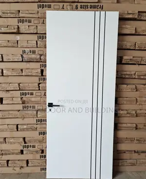 High Quality White HDF Wooden Door (63dsa)