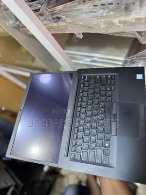 Laptop Dell Latitude 7490 8GB Intel Core I5 SSD 256GB