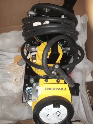 Enerpac Air Hydraulic Torque Pump Machine