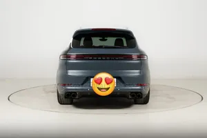 Porsche Cayenne 2012 Upgraded To 2024