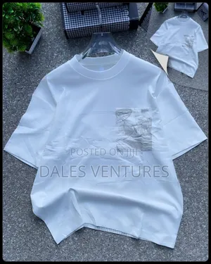High Quality Round Neck T-Shirts