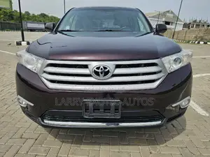 Toyota Highlander Limited 2012