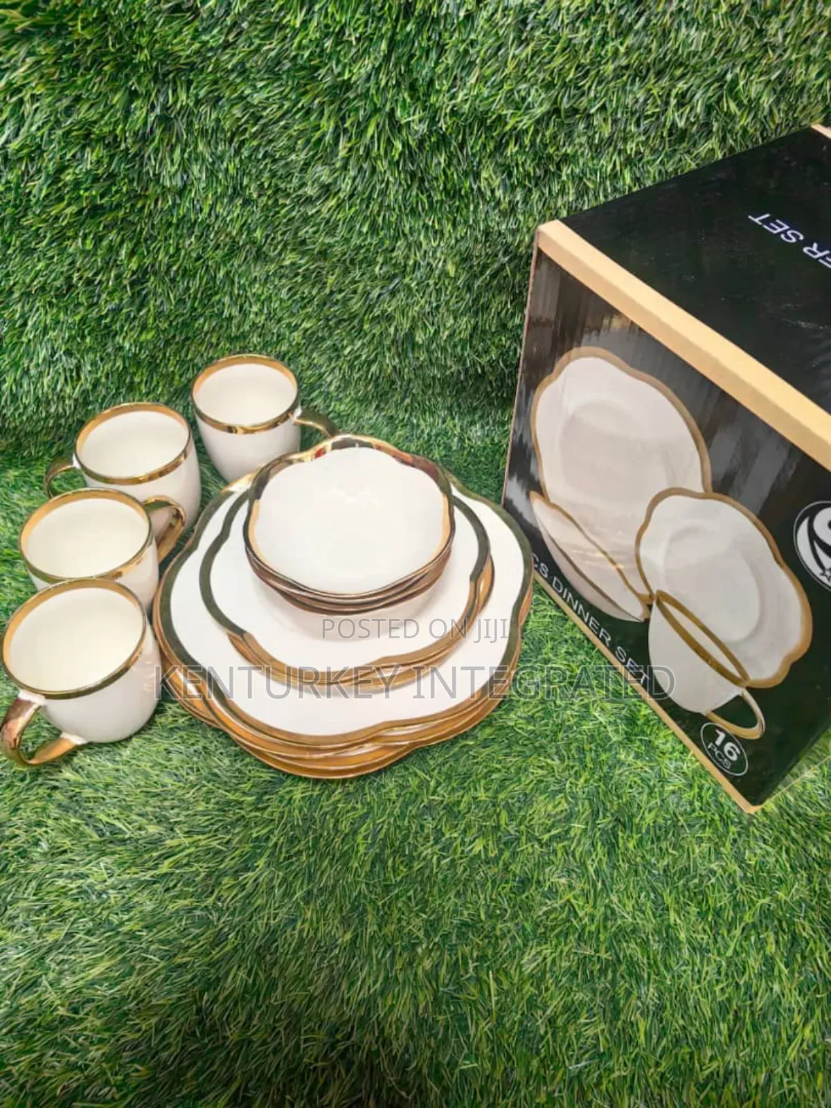 16 Pieces Dinner Set
