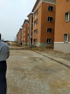2bdrm Block of Flats in Fashola Estate, Ibeshe / Ikorodu for rent