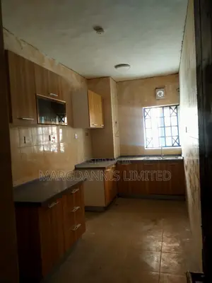 2bdrm Block of Flats in Fashola Estate, Ibeshe / Ikorodu for rent