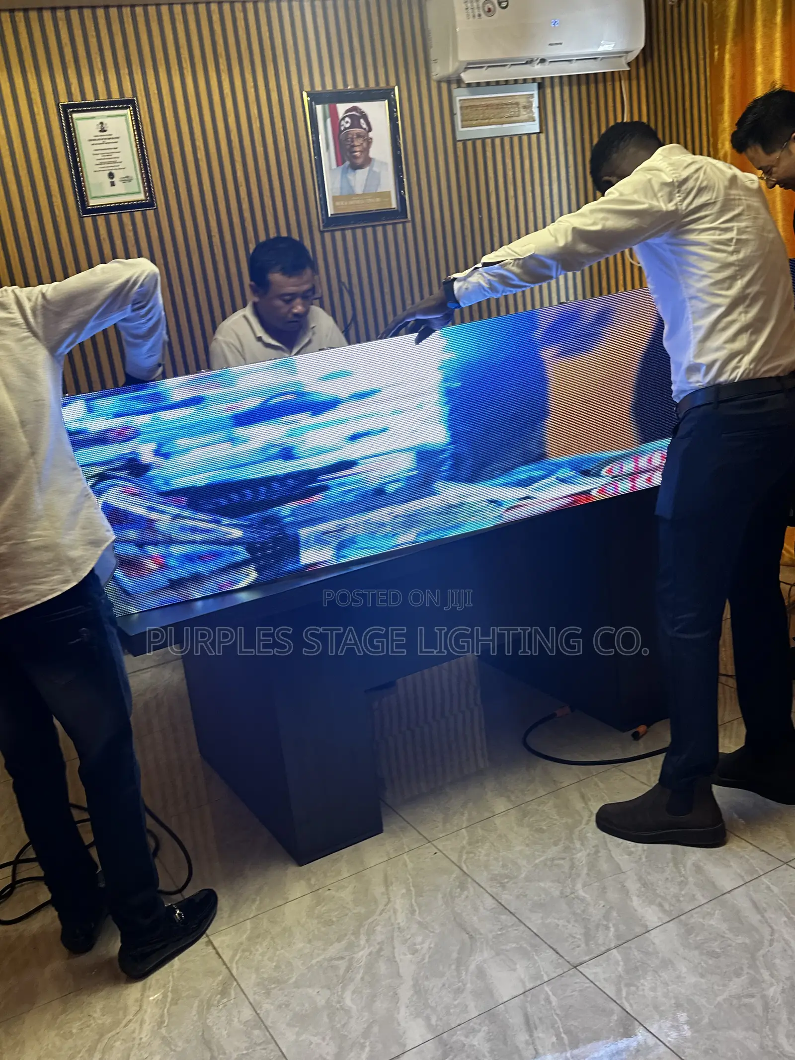 High Quality Display Screens