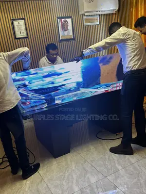 High Quality Display Screens