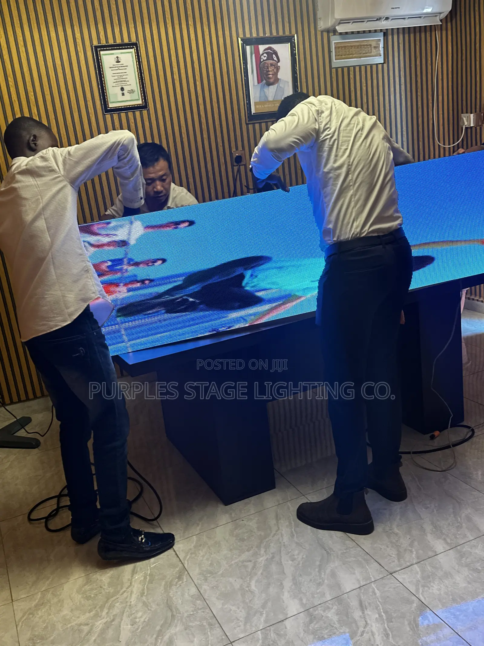 High Quality Display Screens
