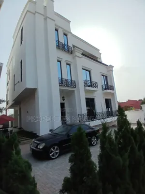 7bdrm Mansion in Asokoro for sale