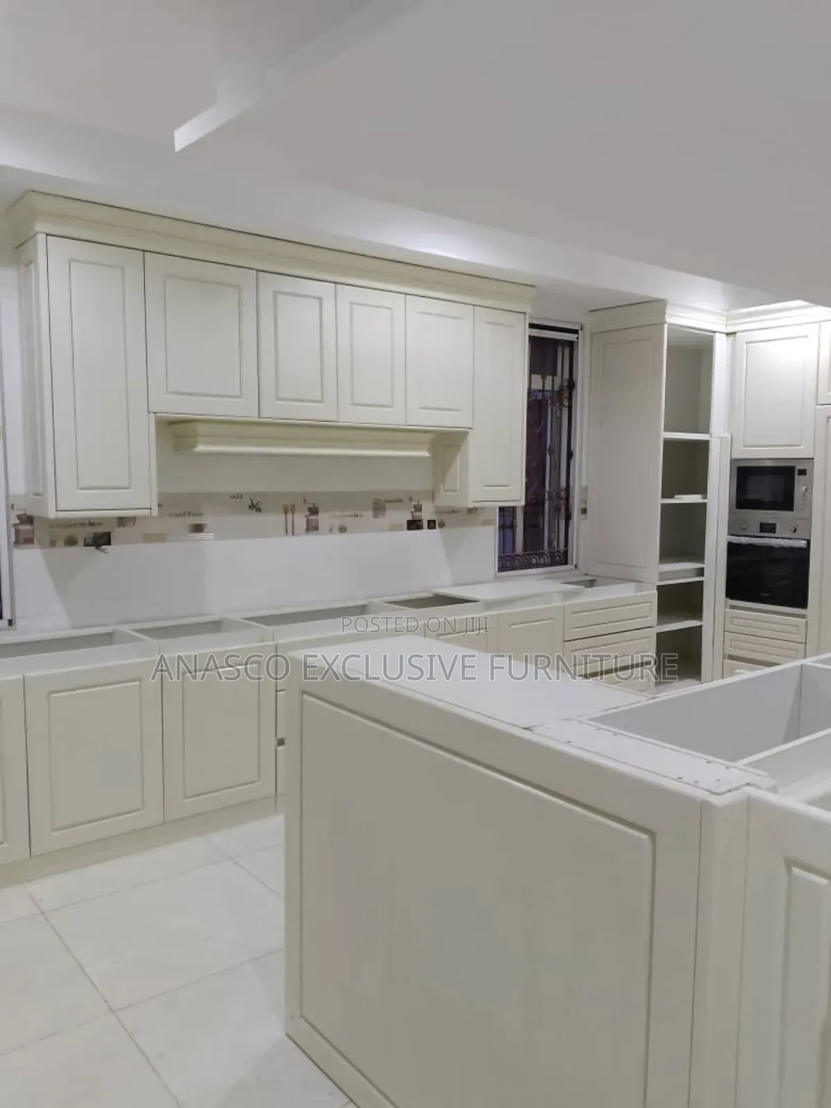 Kitchen Cabinet