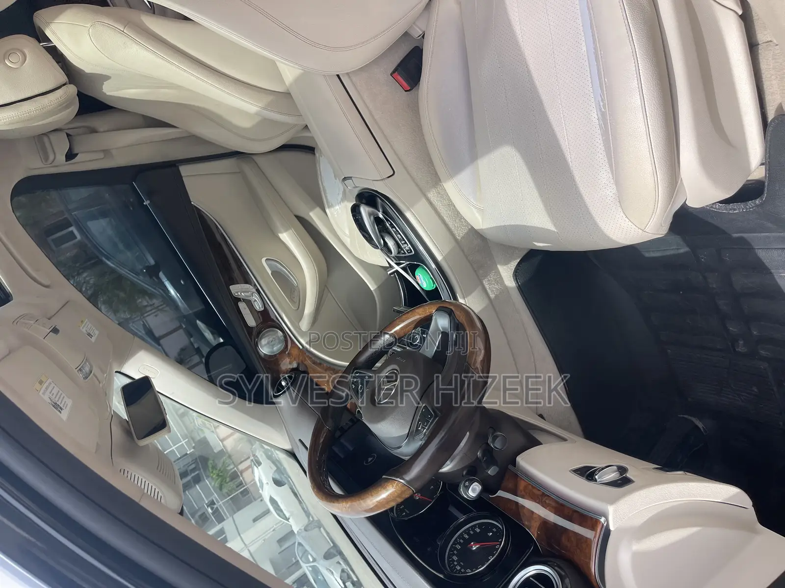 Mercedes-Benz E300 2017 Black