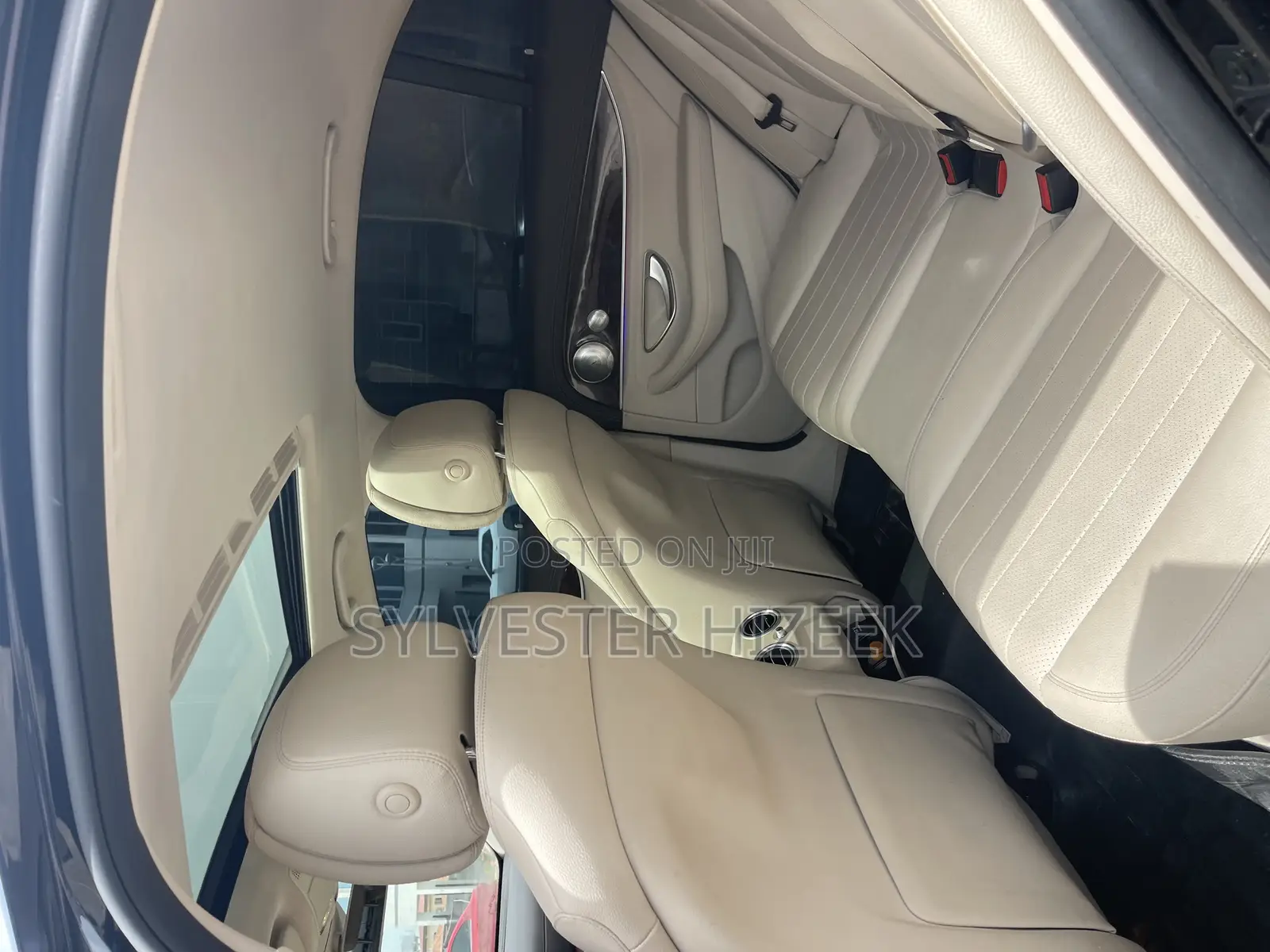 Mercedes-Benz E300 2017 Black