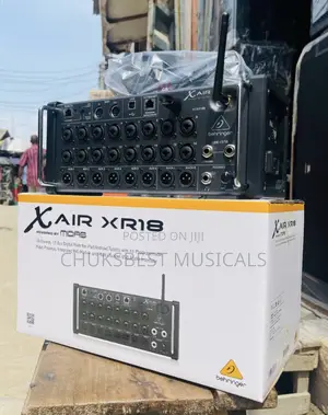 Photo - Midas Xr18