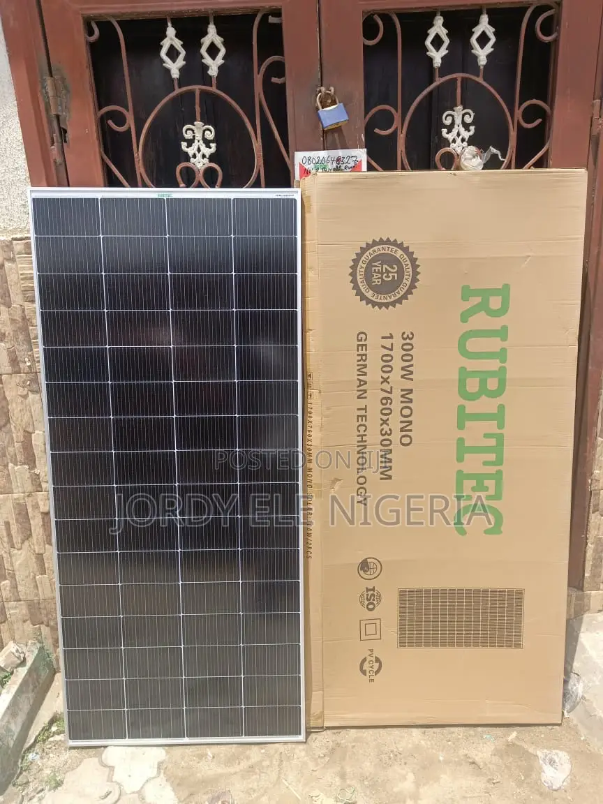 300watts Mono Solar Panels 25year