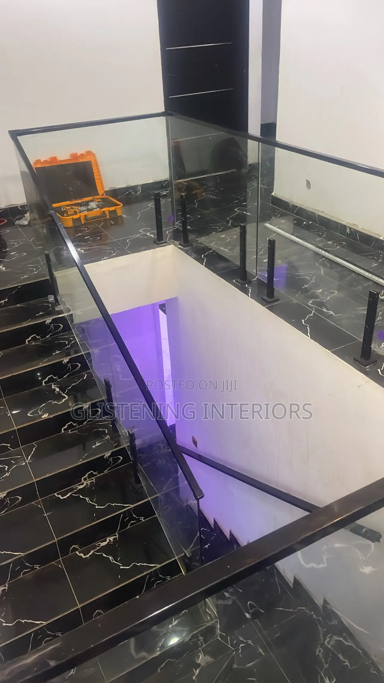 Staircase 10mm Tempered Plain Glass