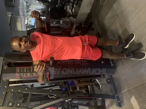 Certified Professional Fitness Coach on Entire Body Workout