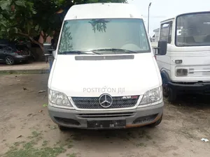 Mercedes-Benz Sprinter 1998 White