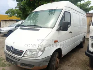 Mercedes-Benz Sprinter 1998 White