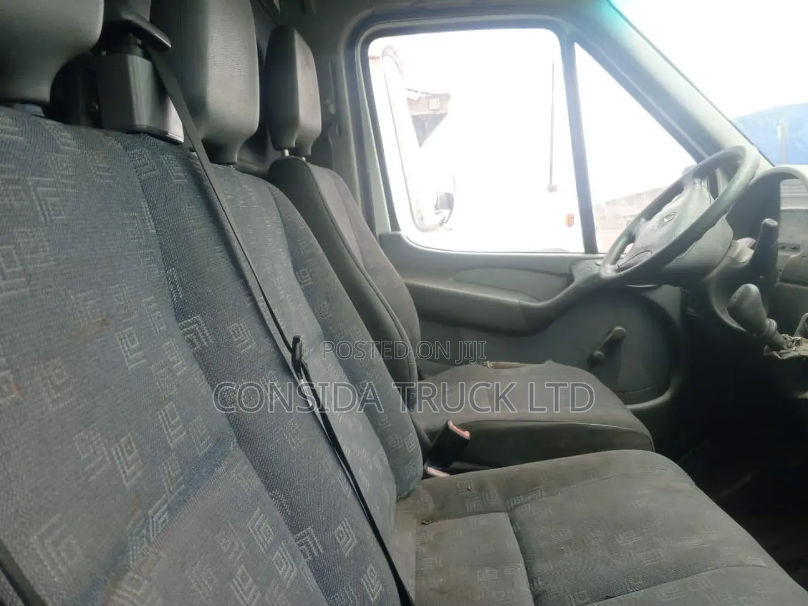 Mercedes-Benz Sprinter 1998 White