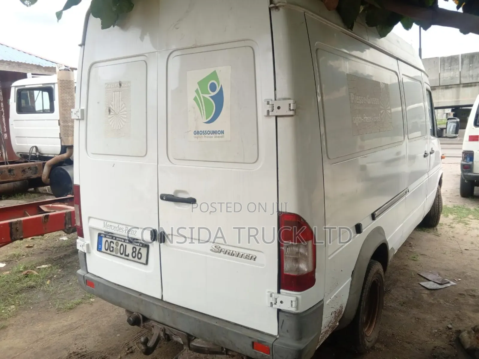 Mercedes-Benz Sprinter 1998 White