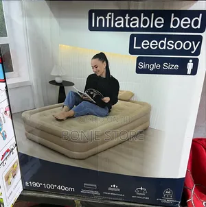 Photo - Inflatable Air Bed, 190*100*40cm Weight 6kg Built-in Pump