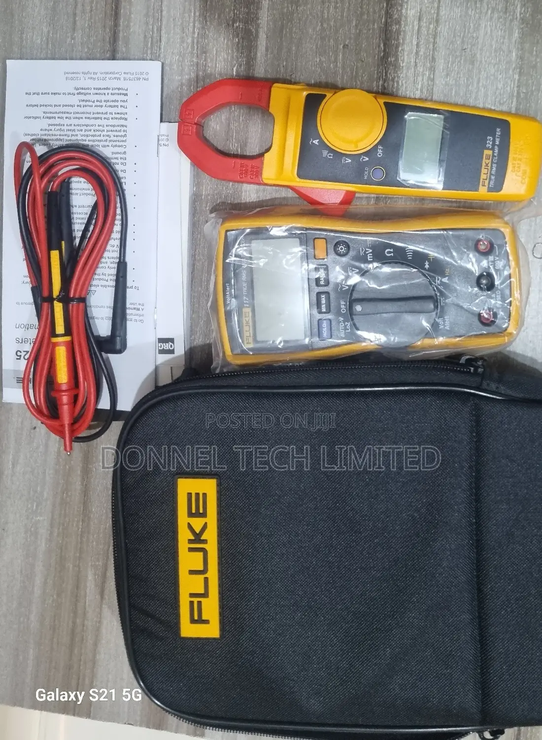Fluke 117/323 Digital Multimeter and Clamp Meter