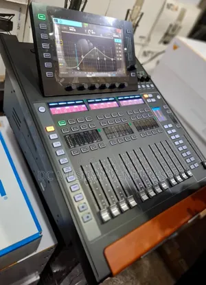 Behringer Wing Compact Digital Mixer
