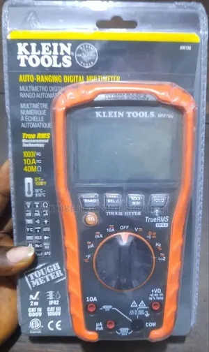 Auto-Ranging Digital Multimeter