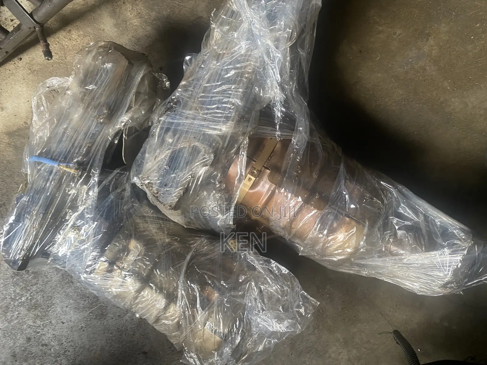 Catalyst for Ford Edge 013