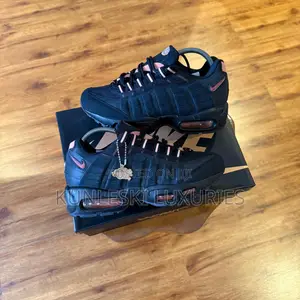 Central Cee X Syna World X Nike Airmax 95 Black Rose Gold