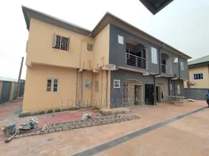 Photo - 2bdrm Block of Flats in Shelter Afrique for rent