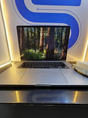 Photo - Laptop Apple MacBook Pro 2019 16GB Intel Core I7 SSD 512GB