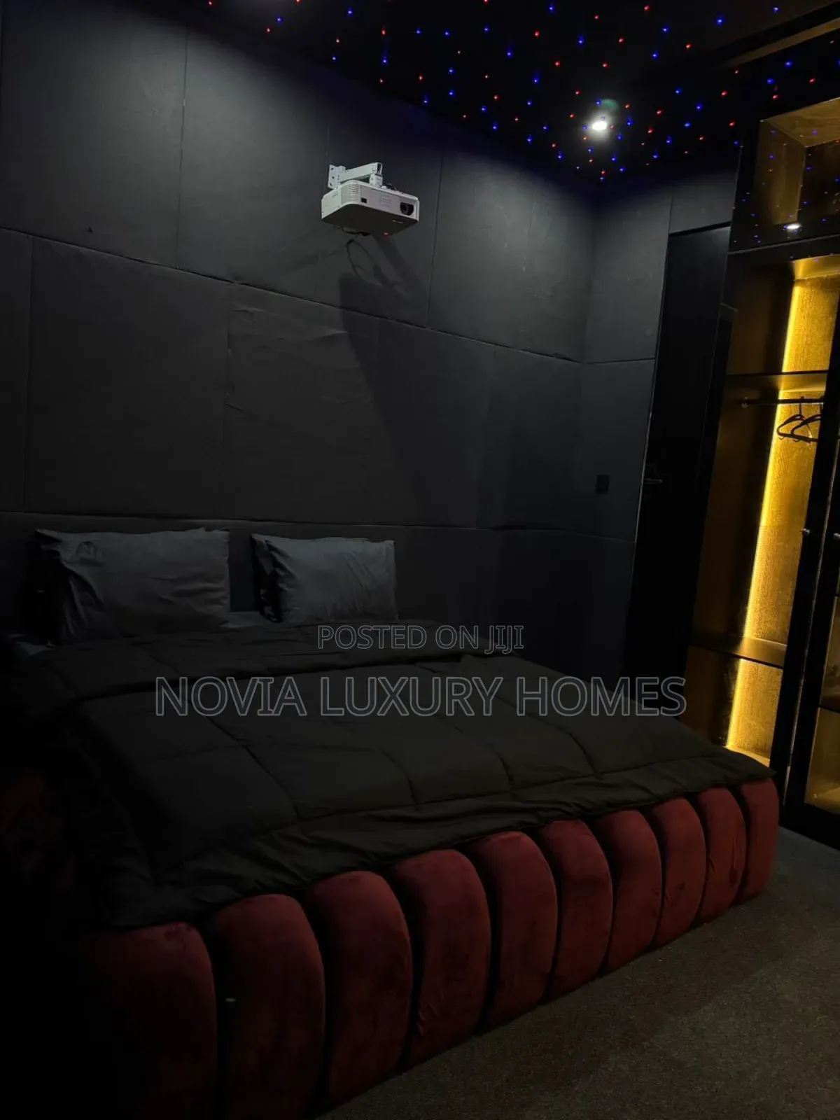 Luxury 3bedroom With Cinematic Room