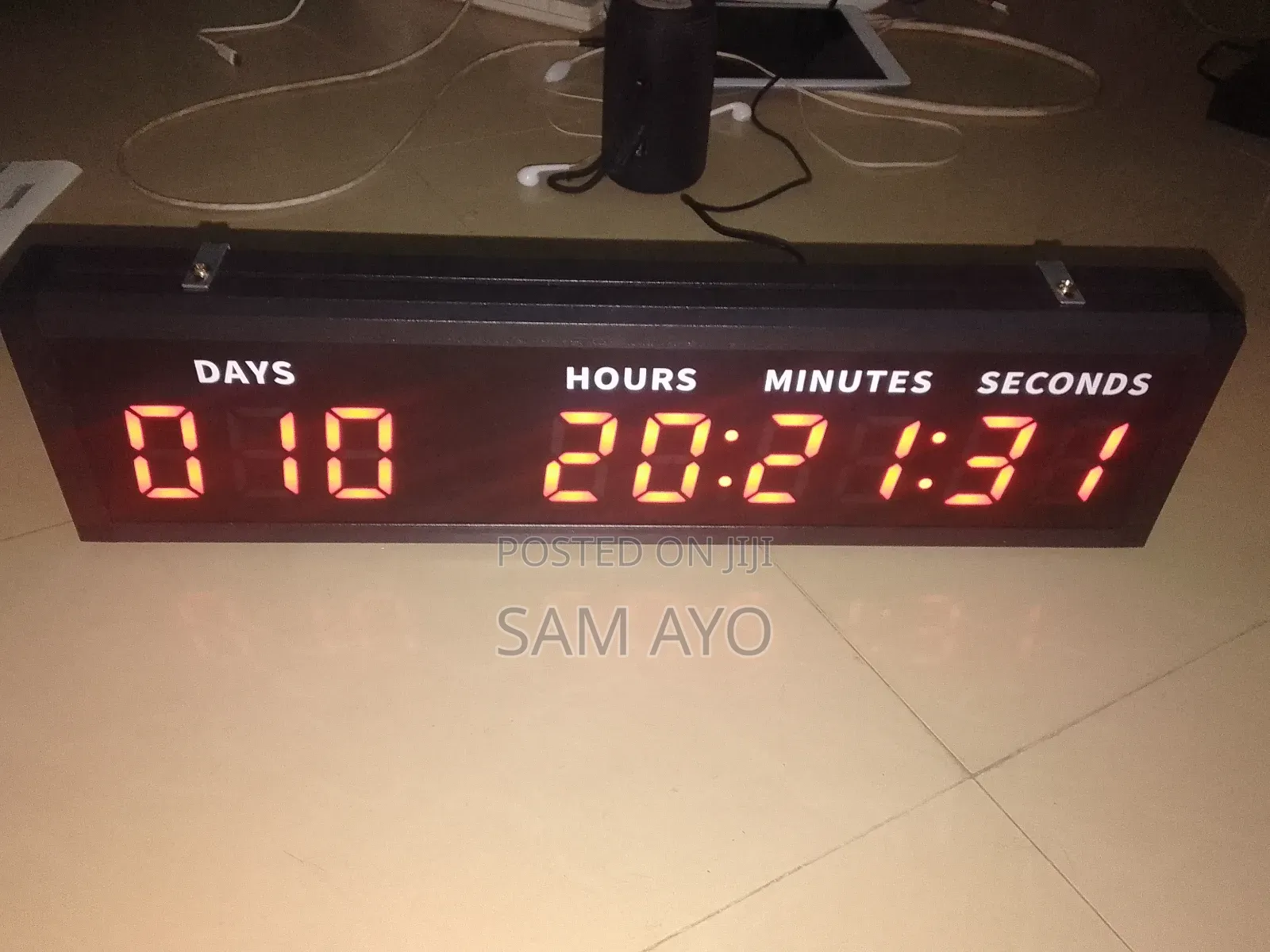 4 Mode Digital :Clock, Timer, Countdown Stopwatch
