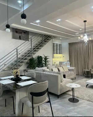Luxury 2bedroom Maisonette With Rooftop, Pool Gym