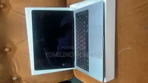 Laptop Apple MacBook Pro 2021 M1 16GB Apple M1 Pro SSD 512GB