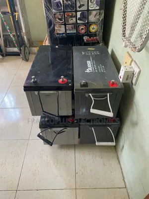 I'm Buying Dead Inverter Battery/Condemned Solar Battery Man