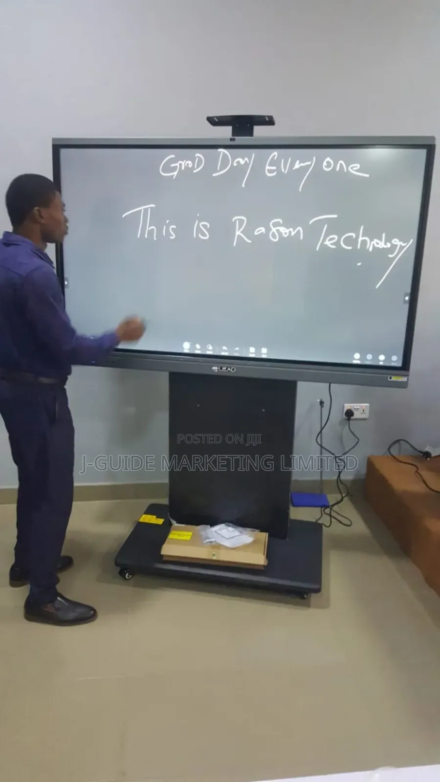 All-in-One Interactive Smart Board
