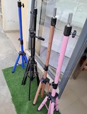 Tripod Stand for Mannequin Head