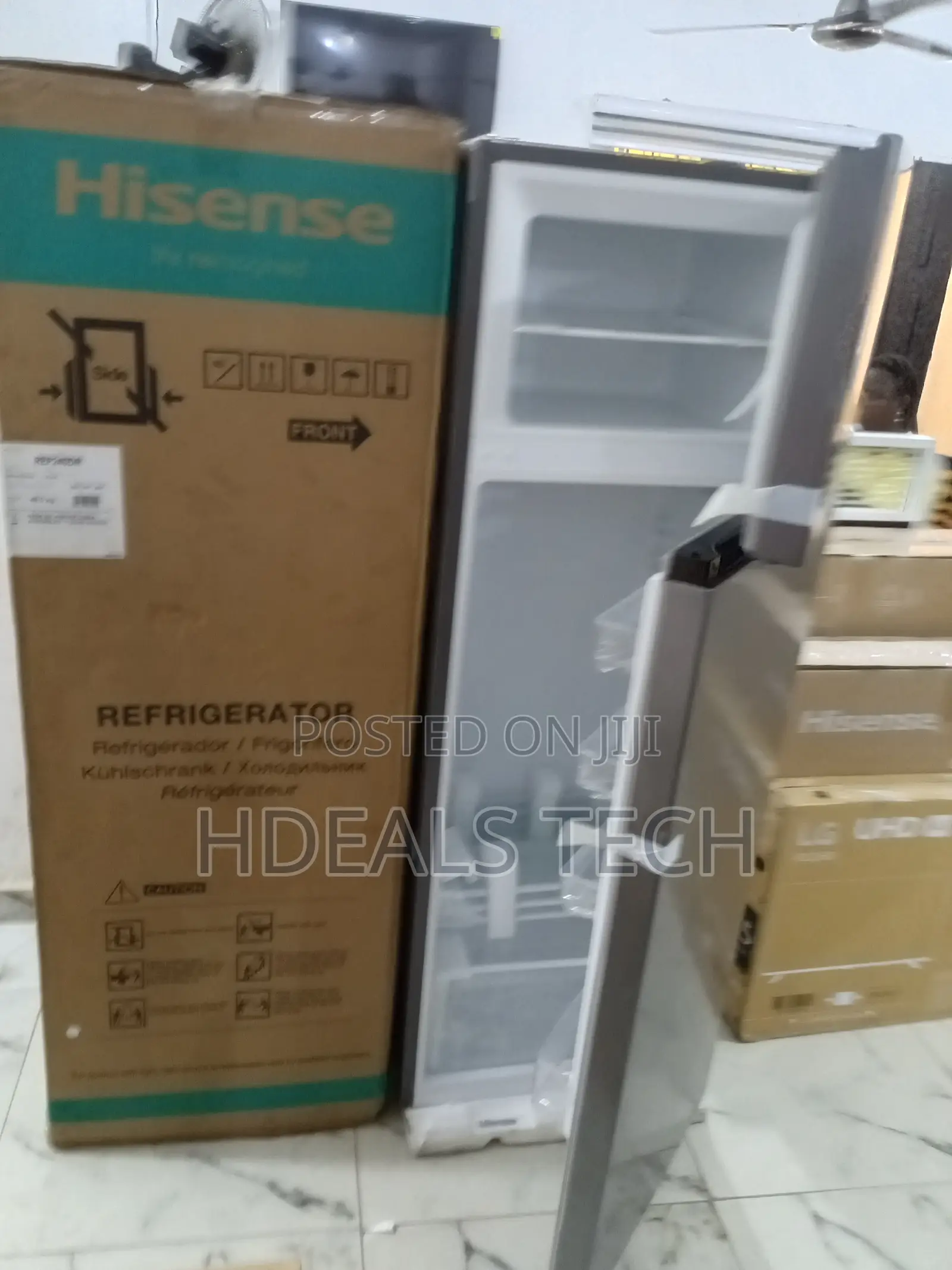 Hisense Ref240dr - Compact Yet Spacious