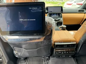 Lexus LX 2024 Silver