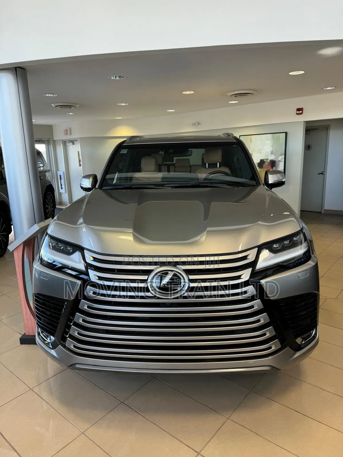 Lexus LX 2024 Silver