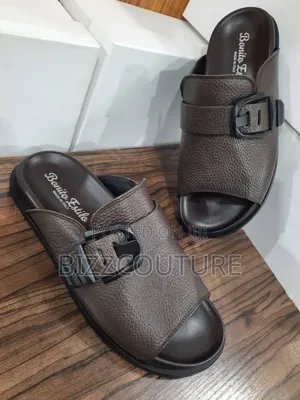 Original Italian Bonito Estilo Slippers Available in Store