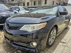 Toyota Camry SE 4dr Sedan (2.5L 4cyl 6A) 2013 Black